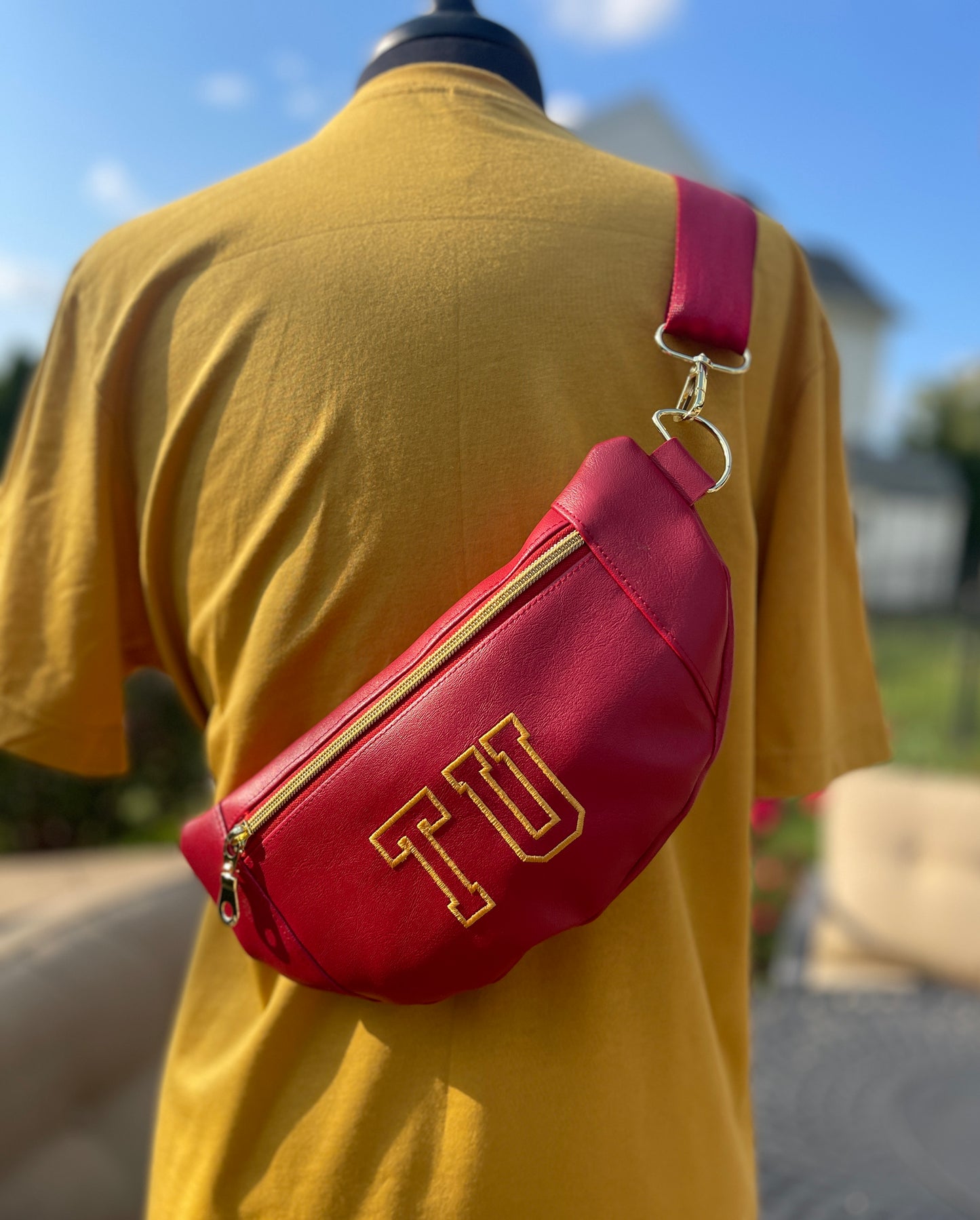 TU Crossbody Bag - Bumbag - Fanny Pack - Shoulder Bag