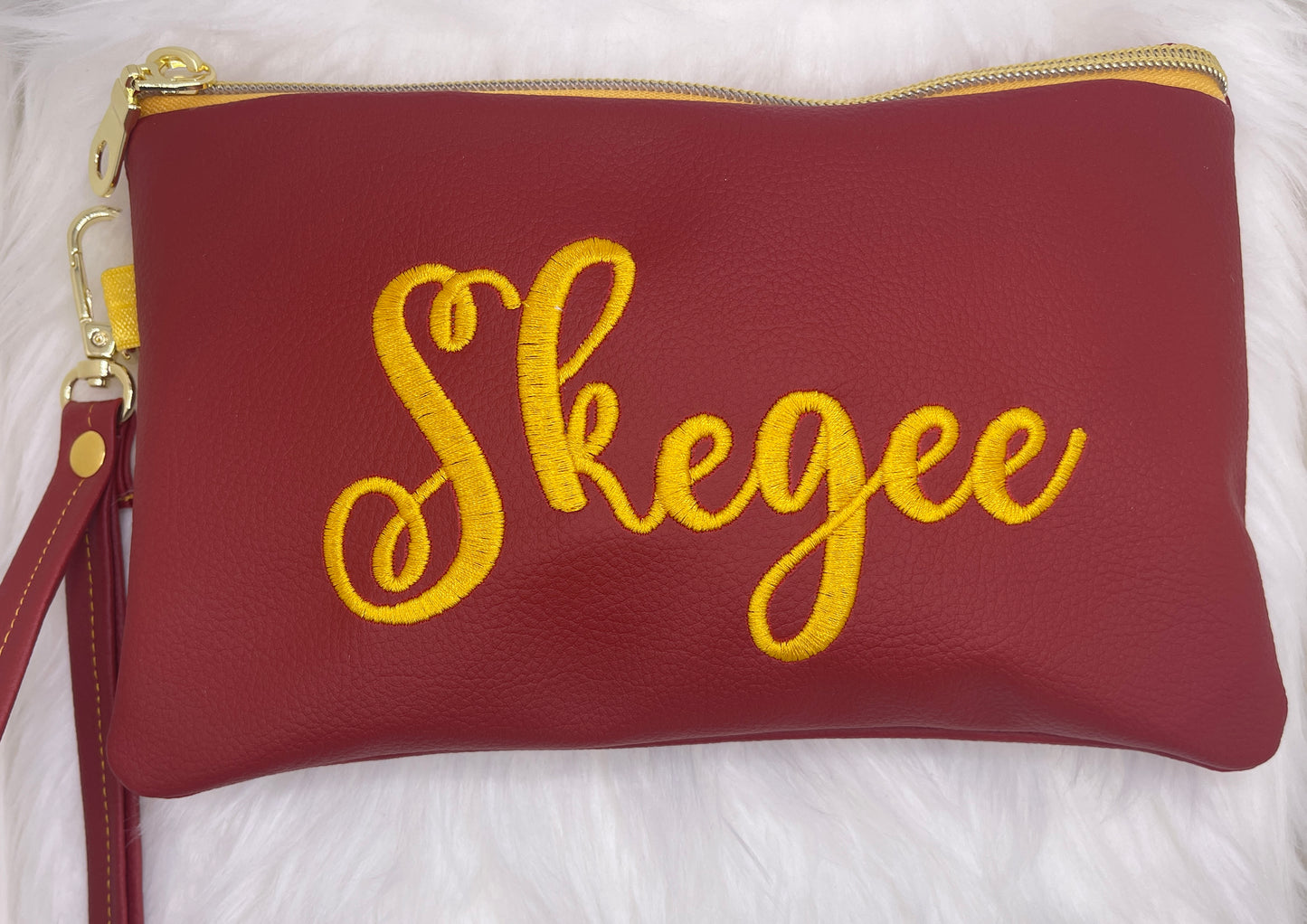 The SKEGEE Wristlet Pouch