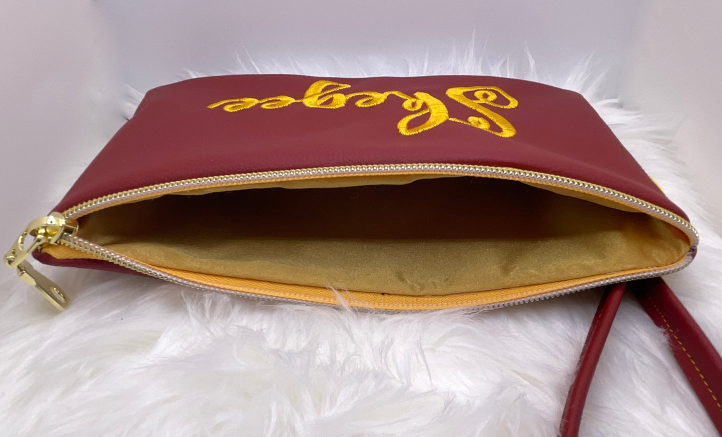 The SKEGEE Wristlet Pouch