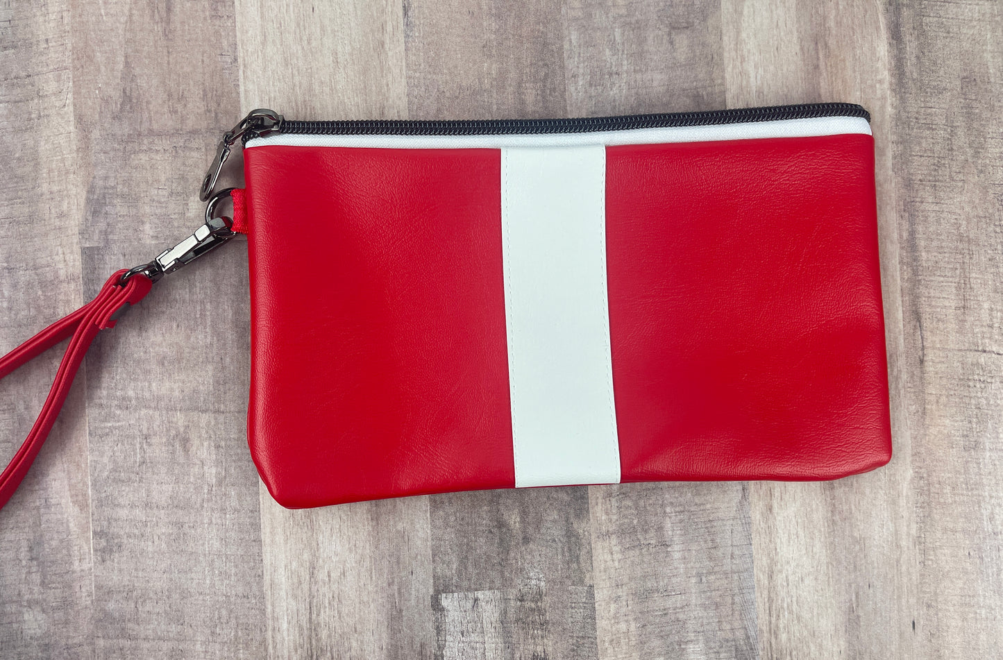 Red & White Wristlet