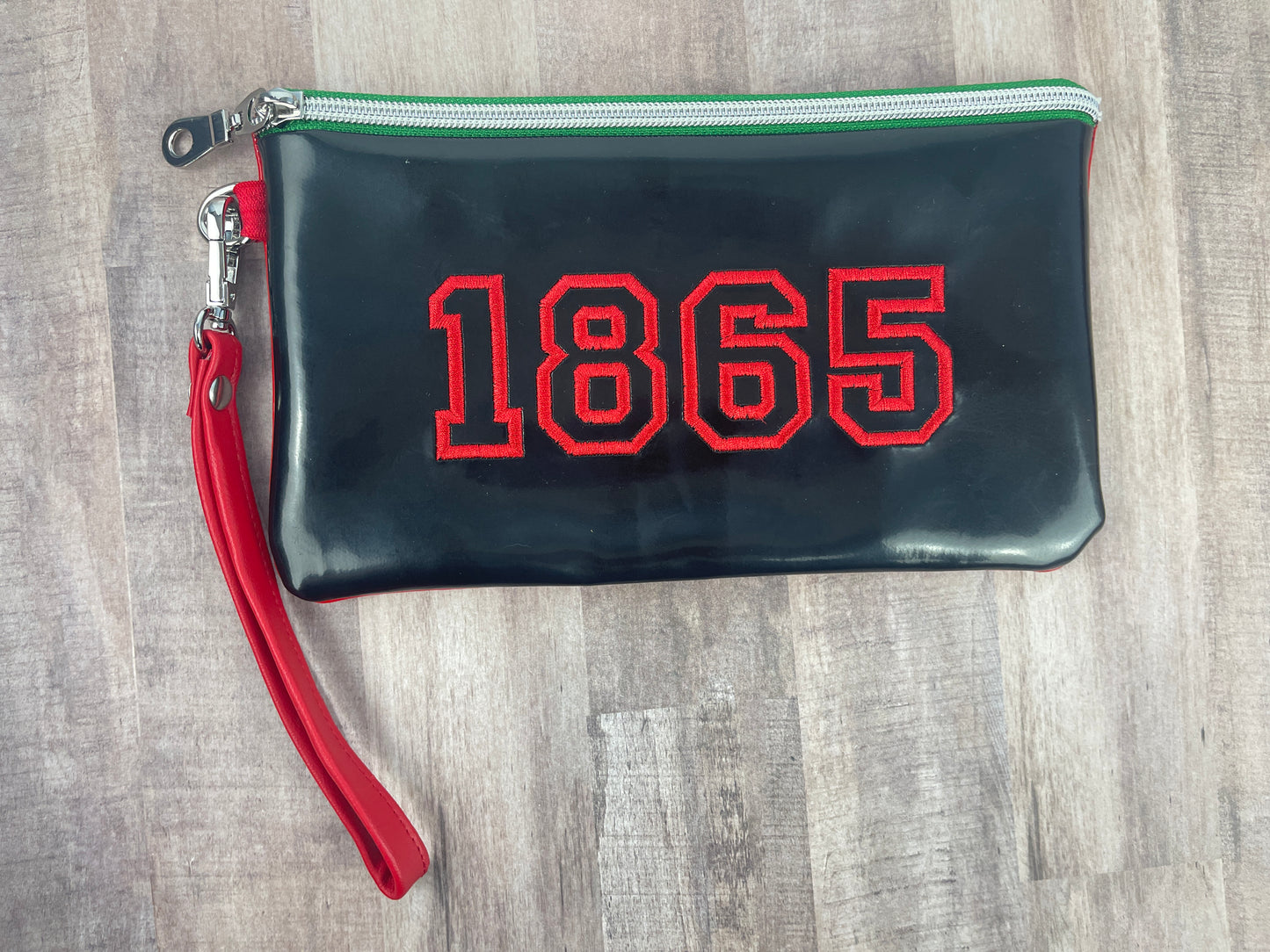 1865 Wristlet