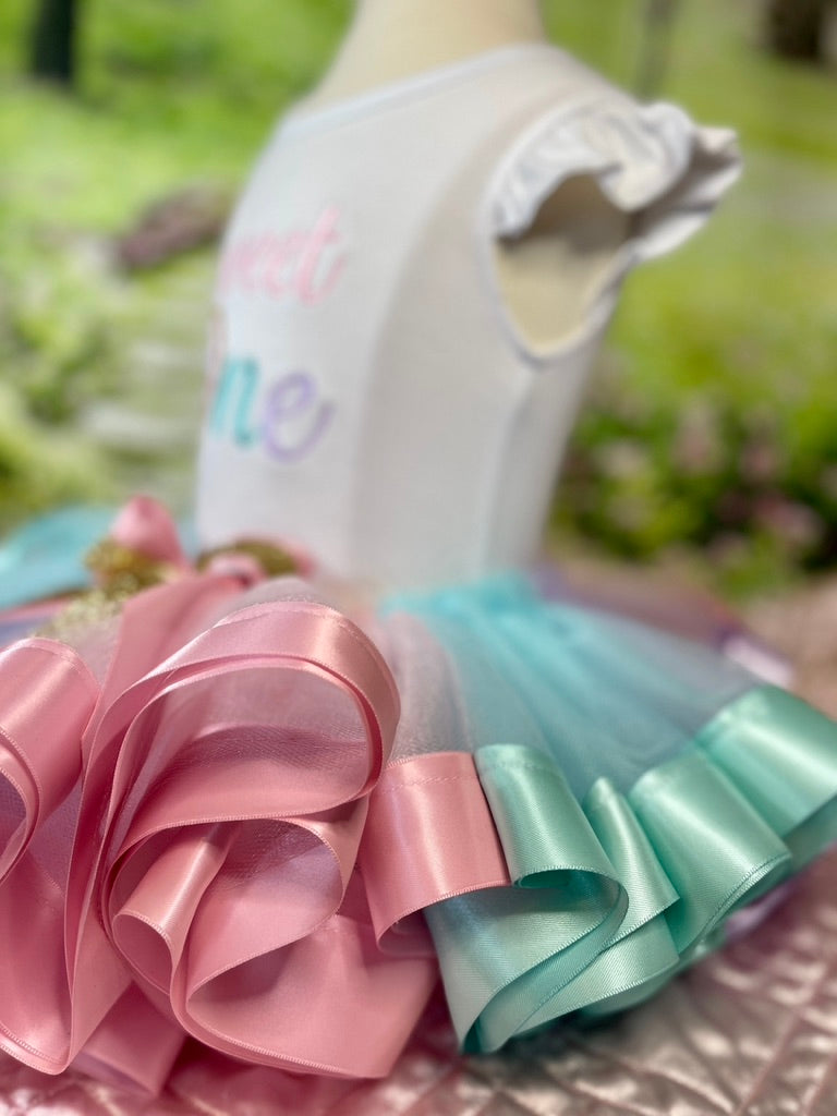 1st BIRTHDAY - Sweet One Tutu & Tee